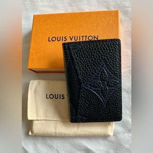 Louis Vuitton Taurillon never used
